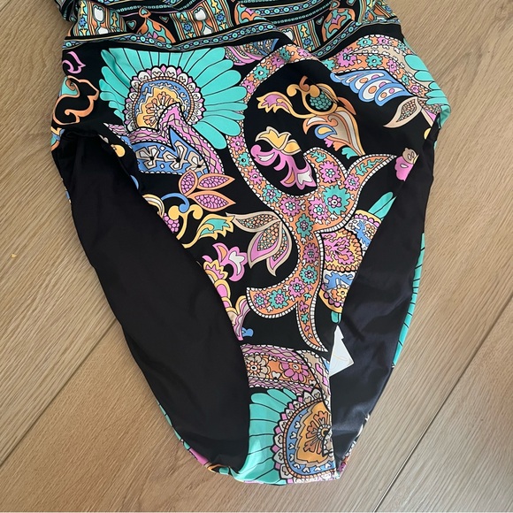 Sunshine 79 Paisley Patchwork Reversible Bandeau One Piece Swimsuit - Picture 14 of 16